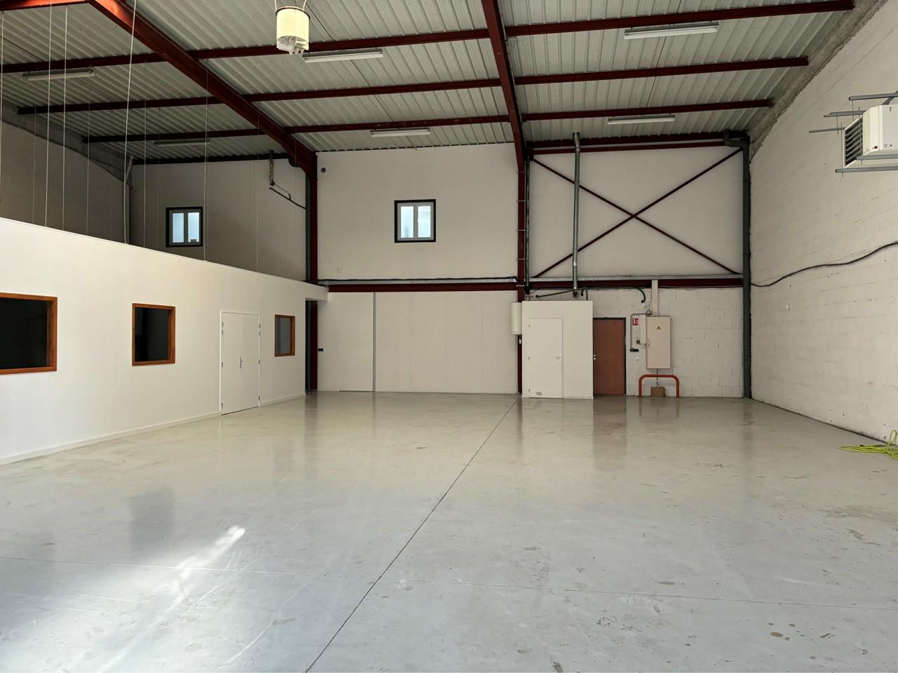 Local d'activité Miribel 436m² Location local d'activité Miribel Ain OLACT2422412 7